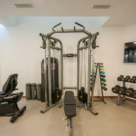 Acroter Hotel 4*